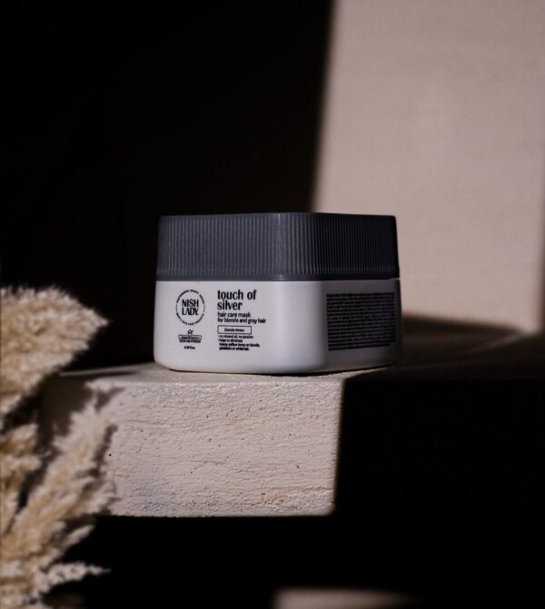 Nishlady Kaukė šviesiems plaukams / Touch Of Silver Hair Mask, 275 ml - Image 2
